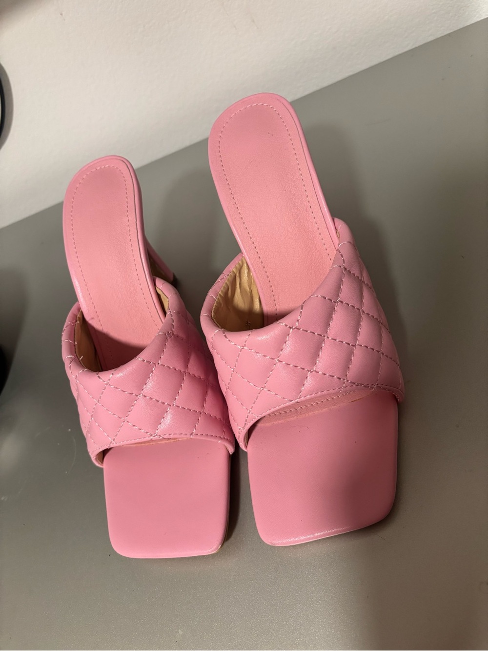 Quilted Pink Slide Heels – Women's Fashion Sandals